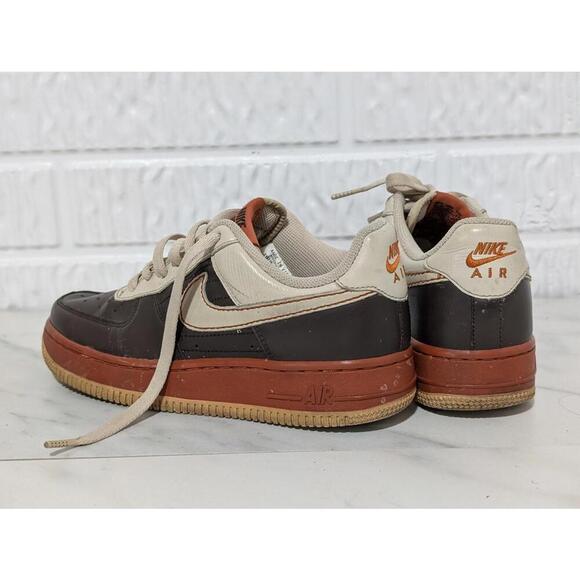 Nike Air Force 1 Women's Sneakers Dark Cinder EUC Sz 6 - Picture 3 of 8